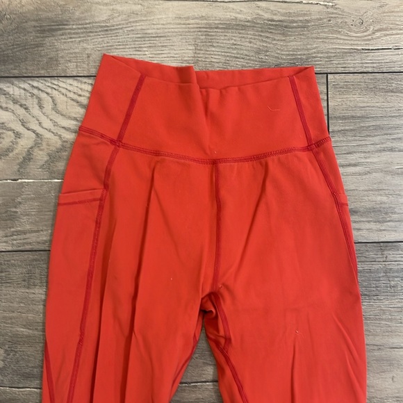 Women Leggings Alphalete alphalux size 0
Good stretch, good condition - Picture 5 of 10